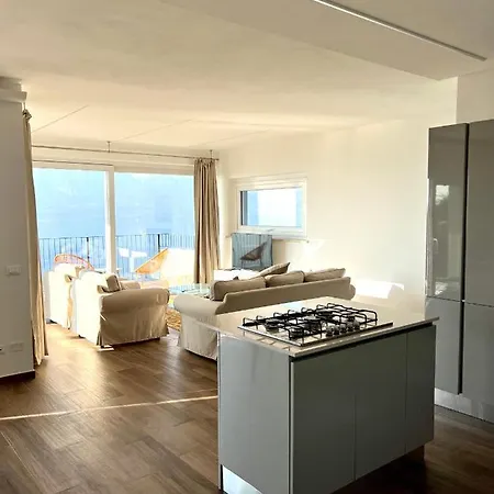 Paola Suites & דירה טורי דל בנקו