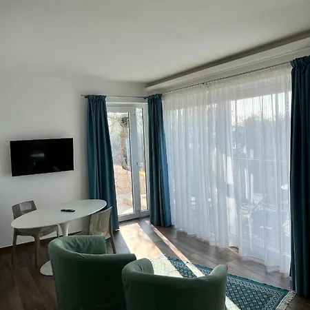 Paola Suites & * טורי דל בנקו